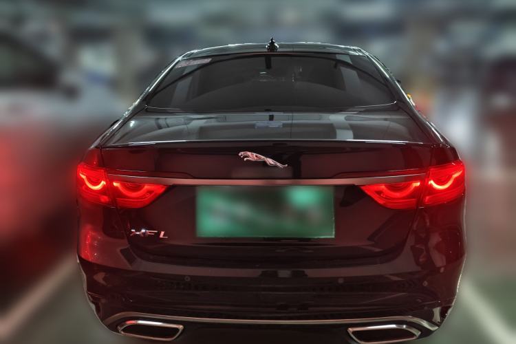 Used Jaguar XFL 2022 XFL 2.0T P250 Two-Wheel-Drive Prestige Luxury Edition Rear