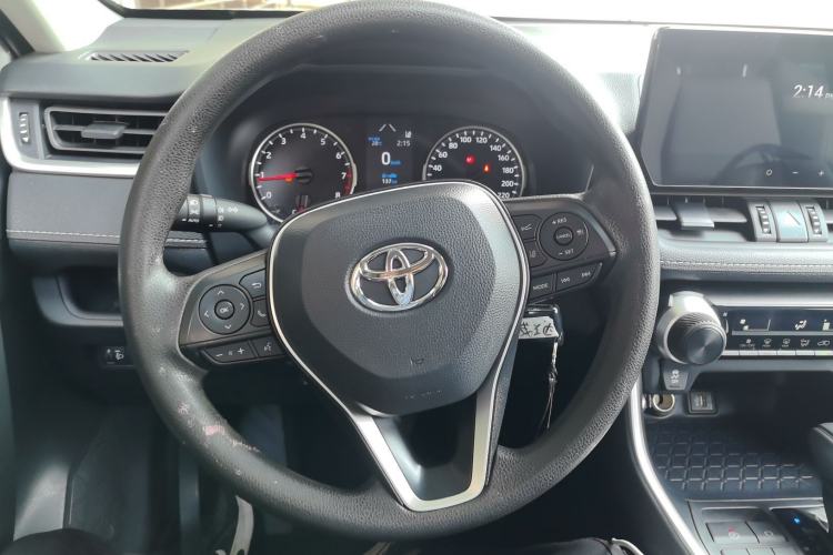 Used Toyota Wildlander 2024 2.0L CVT Two-Wheel Drive Leading Edition