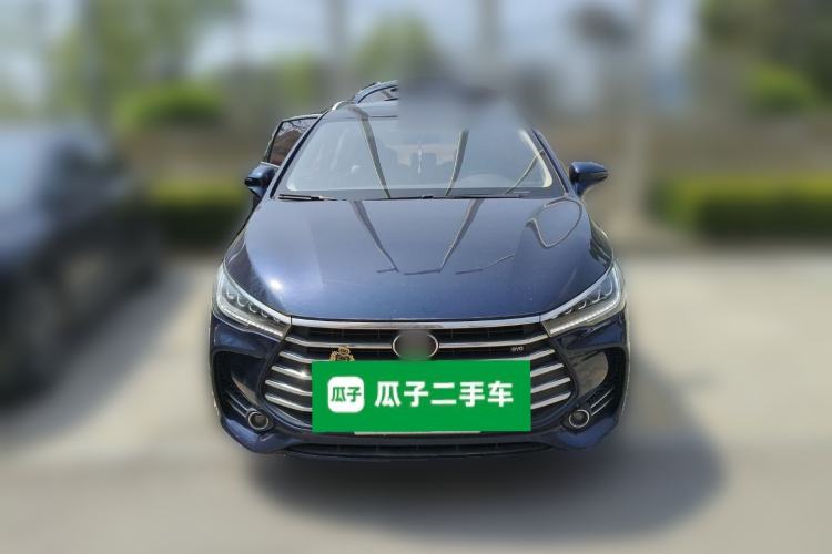Used BYD Song MAX 2017 1.5T Automatic Smart Connect Prestige 7-Seater Front