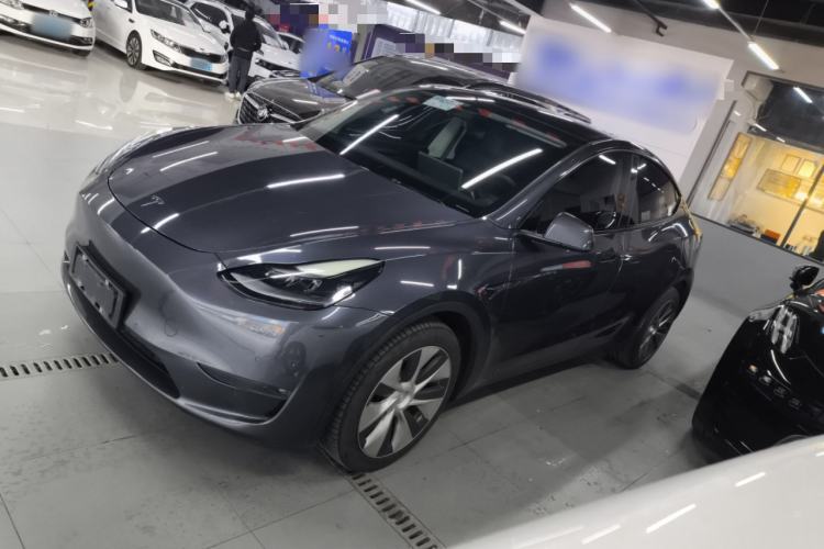 Used Tesla Model Y 2021 Long-Range All-Wheel-Drive Version 3D7