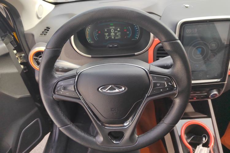 Used Chery QQ Little Ant 2021 150 000 Yuan Ant Fan Edition New Ant Cool Version Lithium Iron Phosphate Steering Wheel