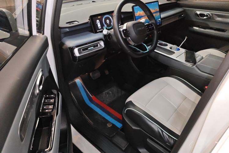 Used AION Y 2022 Plus 70 Enjoy Edition
