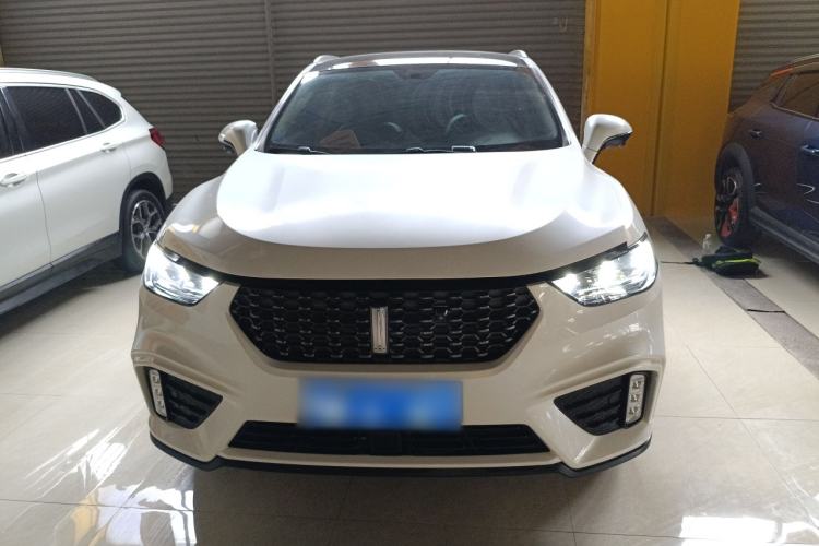 Used Wey VV5 2020 1.5T Two-Wheel Drive Color Pioneer
