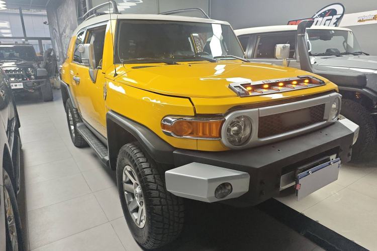 Used Toyota FJ Cruiser (Parallel Import) 2018 4.0 Automatic Middle East
