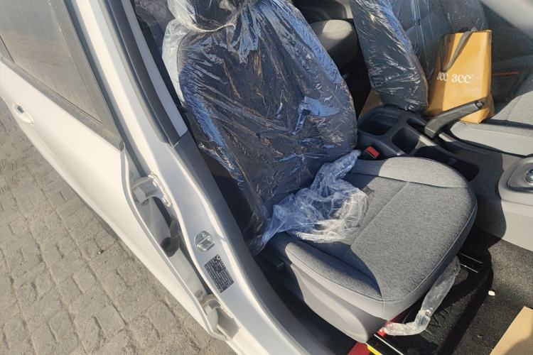 Used Wuling Hongguang New Energy 2025 Extended-Range Hybrid 50 km Standard Version