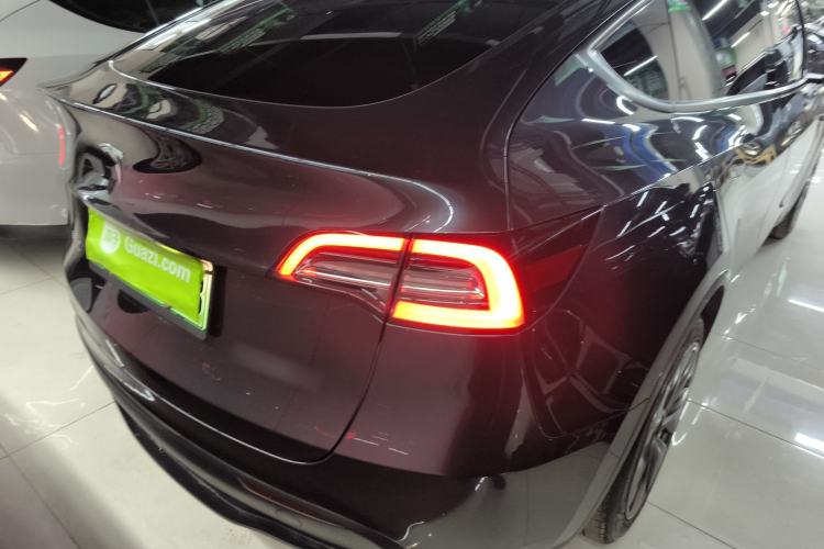 Used Tesla Model Y 2024 Rear-Wheel-Drive Version
