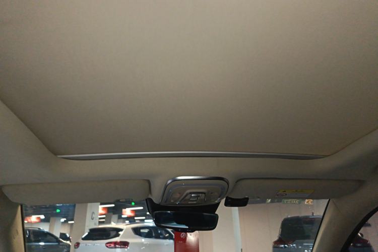 Used BYD Tang New Energy 2020 DM 2.0T Dual-Engine All-Wheel Drive Prestige 7-Seater China VI Standard
