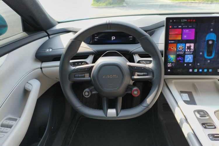 Used Xiaomi Auto SU7 2024 Rear-Drive Long-Range Intelligent Driving Version Steering Wheel
