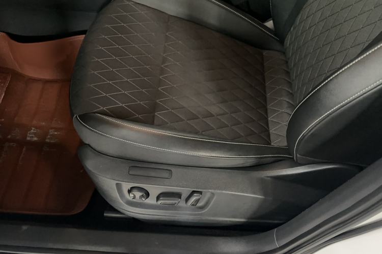 Used Skoda Karoq 2019 TSI280 SmartDrive Luxury Edition China V Standard
