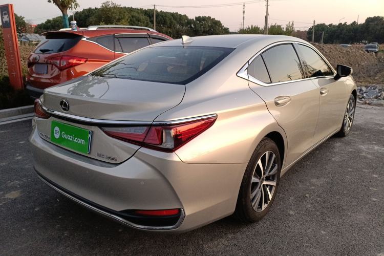 Used Lexus ES 2020 200 Excellence Edition