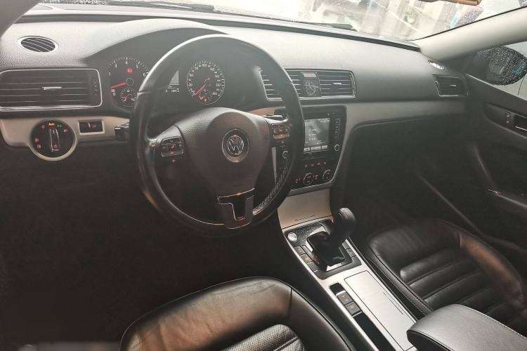 Used Volkswagen Passat 2013 1.8TSI DSG Prestige Edition