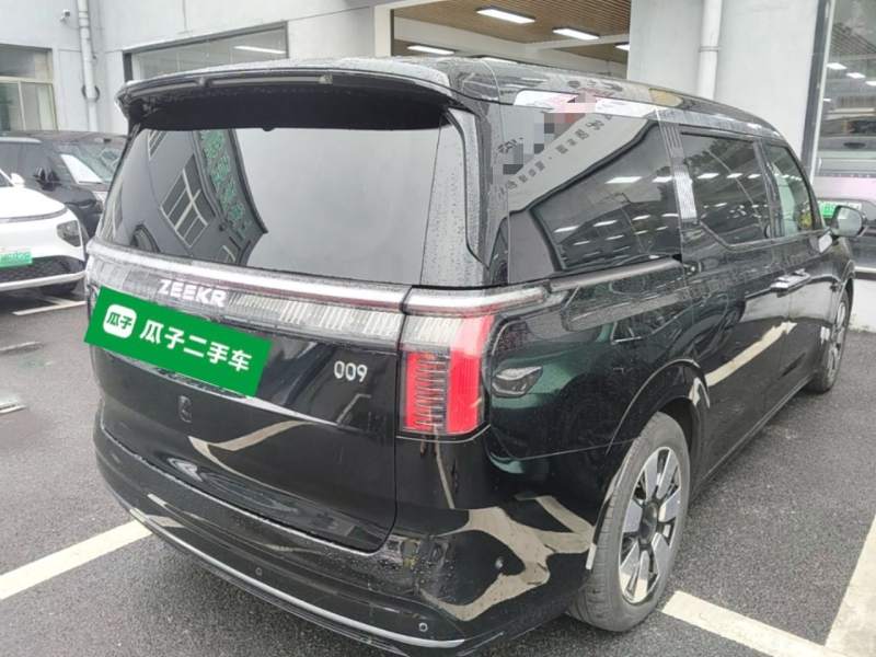 Used Zeekr 009 2024 Six-Seat Executive Version 4WD 108 kWh — 6