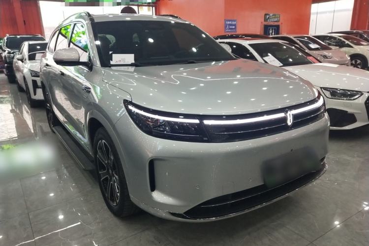 Used Hima AITO M7 2024 1.5T Intelligent Driving All-Wheel Drive Pro Version 5 Seats Ternary Lithium Battery
