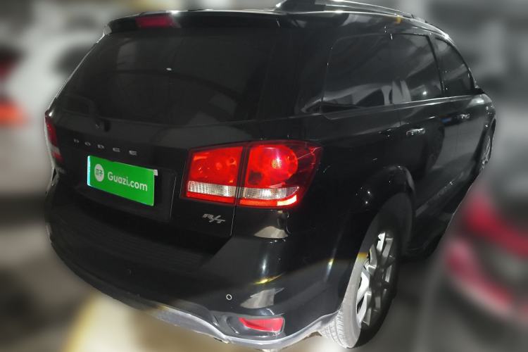 Used Dodge Journey 2013 2.4L Two-Wheel Drive Luxury Version Rear Right 45 Deg