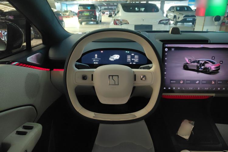 Used Zeekr 007 2024 Rear-Drive Enhanced Version 75 kWh Steering Wheel