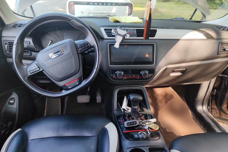 Used Qoros 5 2018 Revised 1.6T Automatic Luxury Version
