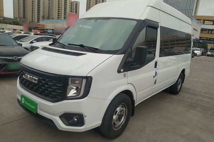 Used JMC Fushun 2025 2.0T 6MT Diesel Mid-Roof Mid-Height Commercial Multi-Purpose 7-Seater Passenger Vehicle
