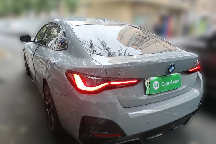 Used BMW i4 2022 eDrive40
