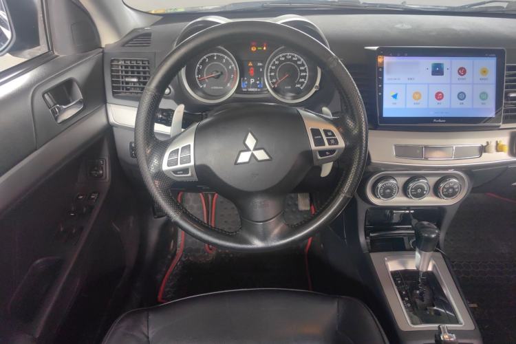 Used Mitsubishi Lancer EX 2015 1.8L CVT ZhiShang Edition China IV Standard