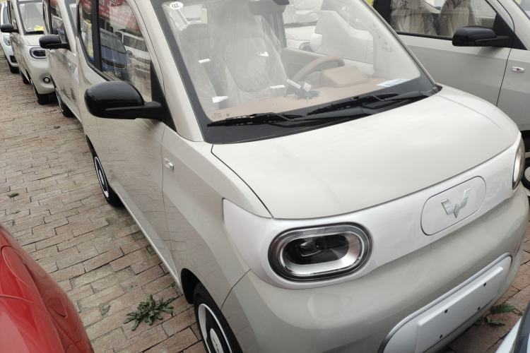 Used Wuling Hongguang MINIEV 2024 3rd Generation 215km Youth Edition