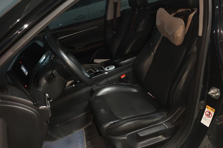 Used CHANGAN Eado 2020 PLUS Blue Whale NE 1.4T GDI DCT Prestige Model Left Front Seat