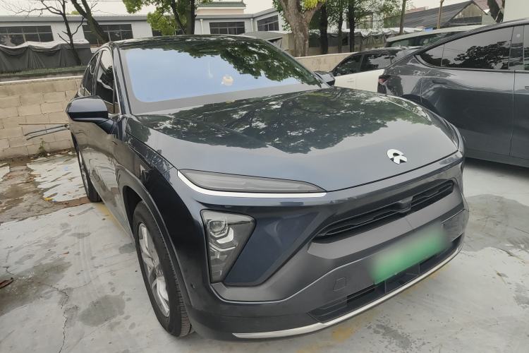 Used Nio EC6 2020 475 km Performance Version Front Right 45 Deg