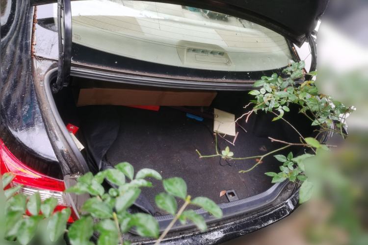 Used Toyota Camry 2013 2.0G Comfort Edition Trunk