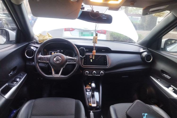 Used Nissan Kicks 2019 1.5L CVT Smart Connect Luxury Edition
