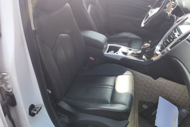 Used Cadillac SRX 2015 3.0L Elite Model