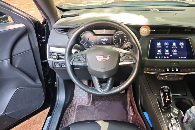 Used Cadillac XT4 2021 28T Two-Wheel Drive Leading Version