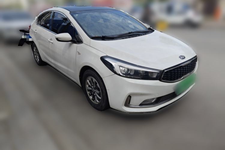 Used Kia K3 2016 1.6L Manual GL Front Right 45 Deg