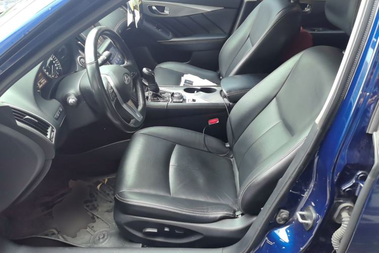 Used Infiniti Q50L 2018 2.0T Enjoyment Version China V Standard
