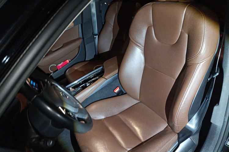 Used Volvo S90 2020 T5 Zhiyi Luxury Edition