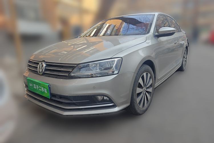 Used Volkswagen Sagitar 2015 230TSI Automatic Luxury Model