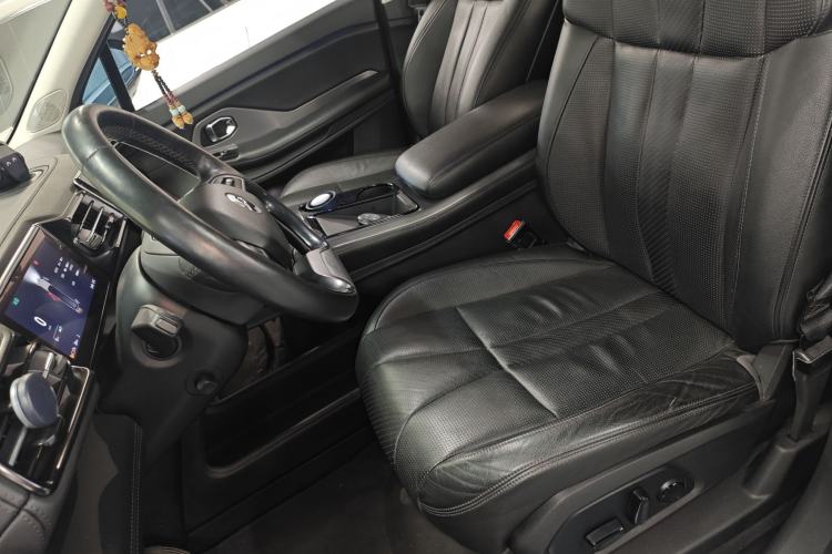 Used Nio ES8 2018 355 km Base Version 7-Seater Edition