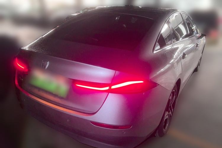 Used Roewe D7 2023 DMH 125km Flagship Edition
