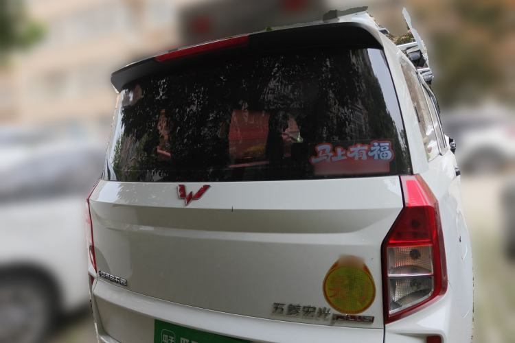Used Wuling Hongguang PLUS 2019 1.5T Manual Standard Edition 5 Seats Rear