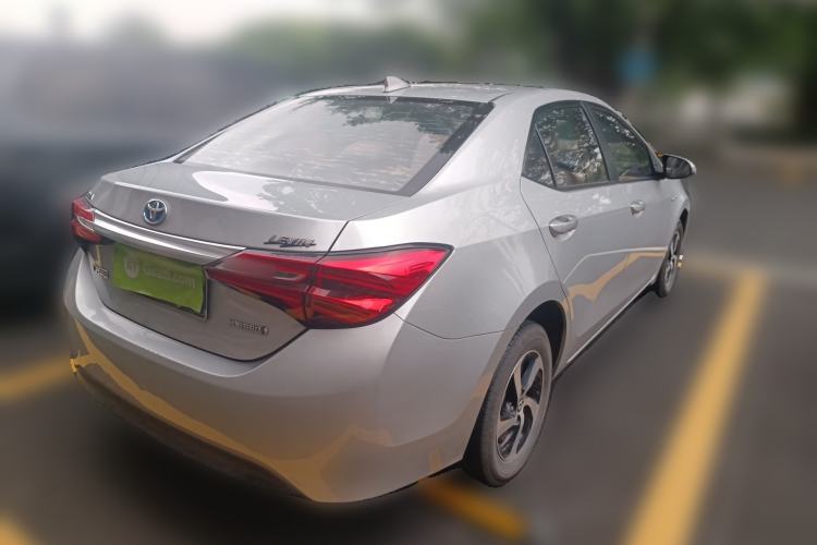 Used Toyota Levin 2017 Revised Dual-Engine 1.8H GS E-CVT Elite Sunroof Version China VI Standard Rear Right 45 Deg