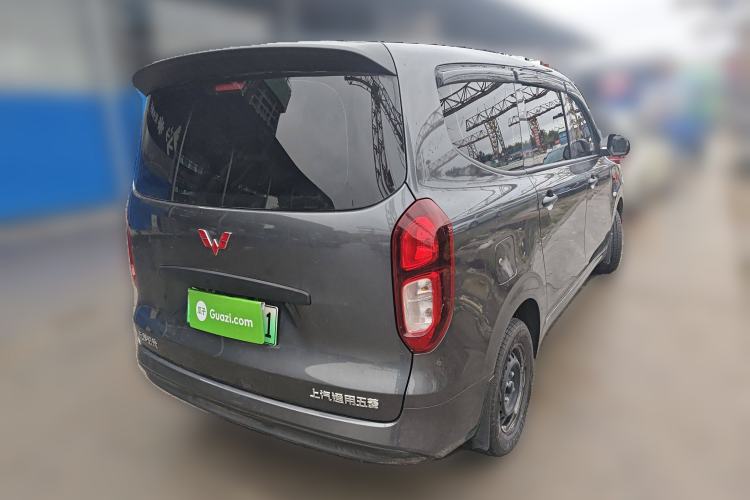 Used Wuling Hongguang New Energy 2025 Extended-Range Hybrid 50 km Standard Version
