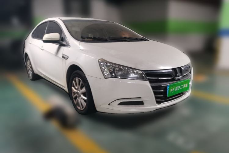 Used Luxgen 5 2013 1.8T Automatic Luxury Model Front Right 45 Deg