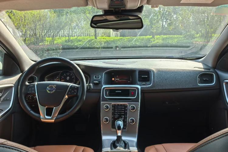 Used Volvo S60 2017 S60L T4 Smart Range Edition