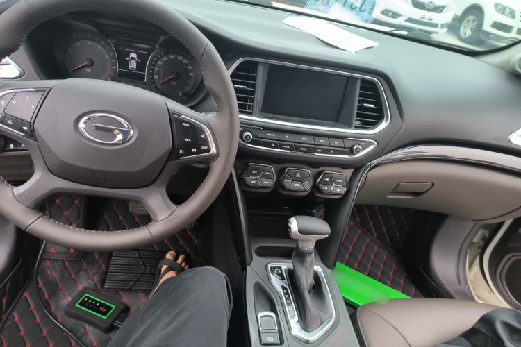 Used GAC Trumpchi GS4 2017 235T Automatic Two-Wheel Drive Luxury Smart Connectivity Version