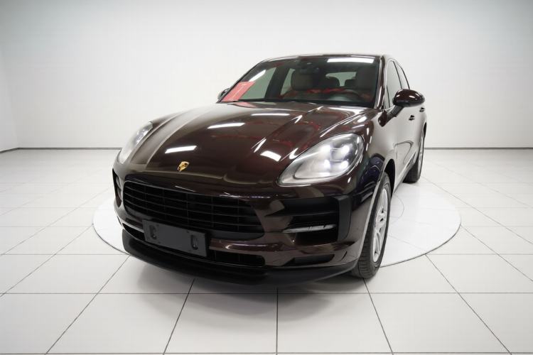 Used Porsche Macan 2018 Macan 2.0T Front Left 45 Deg