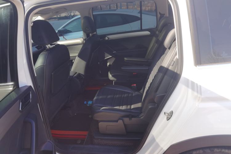 Used Volkswagen Touran 2021 Tiguan L 280TSI DSG Boundary Edition 6-Seater Left Rear Seat