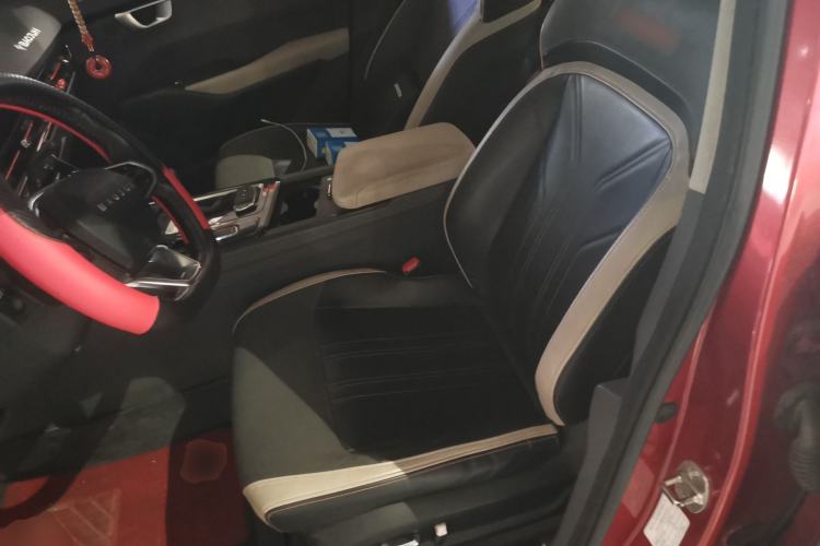 Used Baojun RC-6 2019 1.5T CVT 24-Hour Online Prestige Edition Left Front Seat