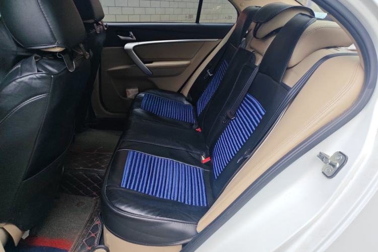 Used Geely Auto Emgrand 2017 Sedan Million Edition 1.5L Manual Luxury Model