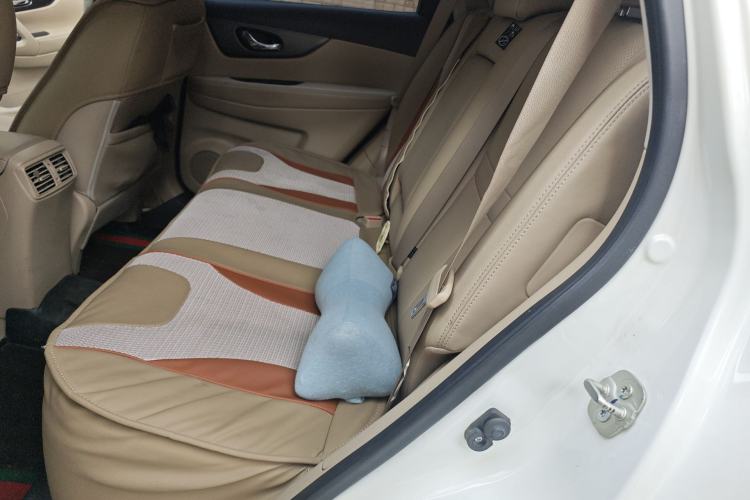 Used Nissan X-Trail 2014 2.0L CVT Comfort Edition 2WD Left Rear Seat