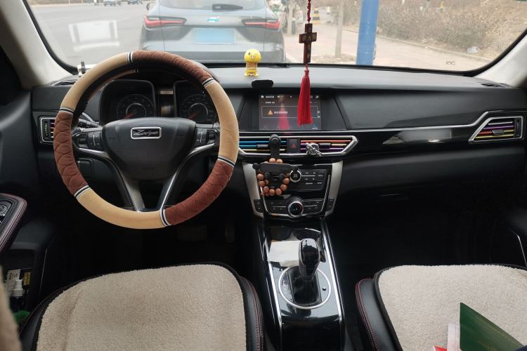 Used Zotye Domy X5 2015 1.5T CVT ZhiXian Trim China V Standard