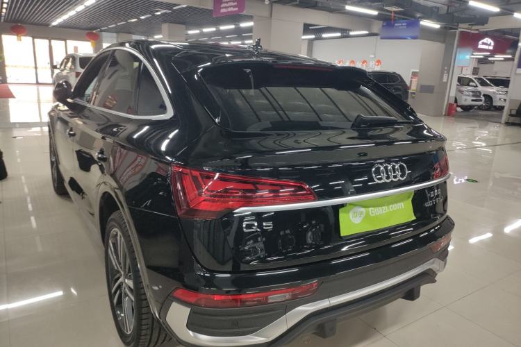 Used Audi Q5L Sportback 2022 40 TFSI Fashion Model