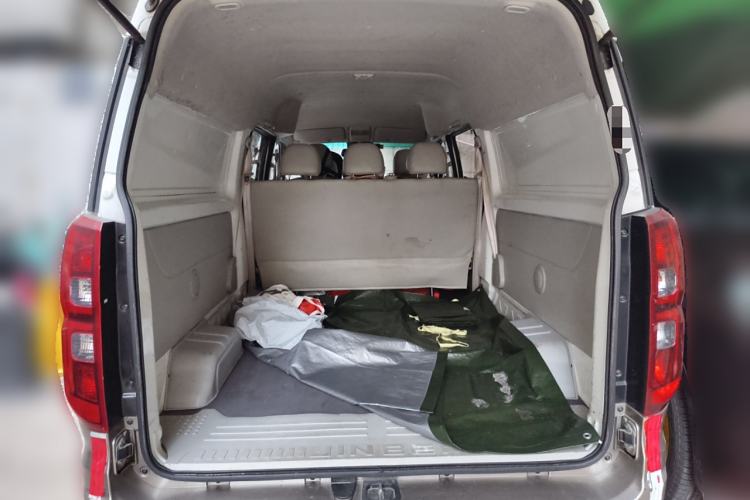 Used Jinbei New Hiace S 2018 1.5L Business Edition Van DLCG14
